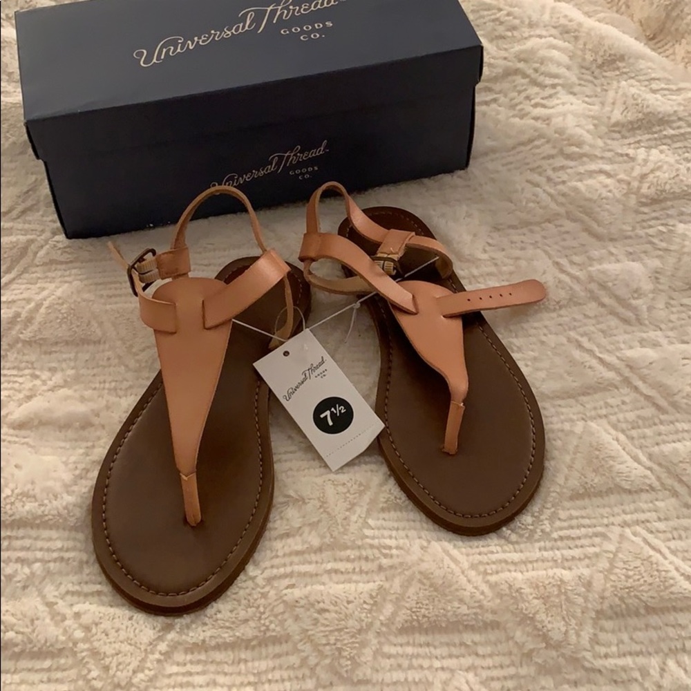 NWT tan colored sandals